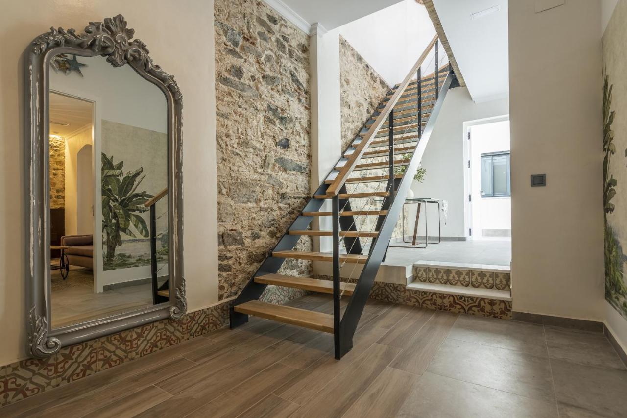 איאמונטה Trajano Premium Estudios By H מראה חיצוני תמונה
