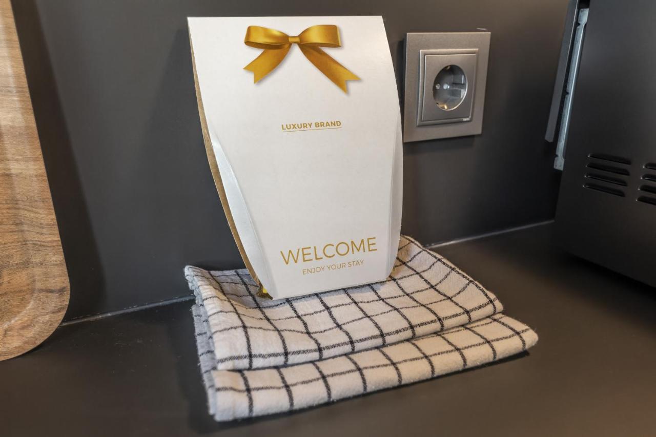 איאמונטה Trajano Premium Estudios By H מראה חיצוני תמונה